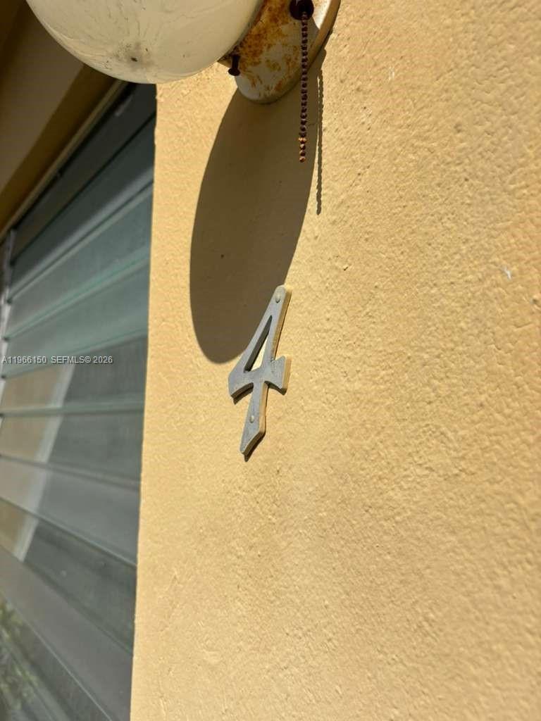 301 Sharar Ave # 4, Opa-Locka FL 33054
