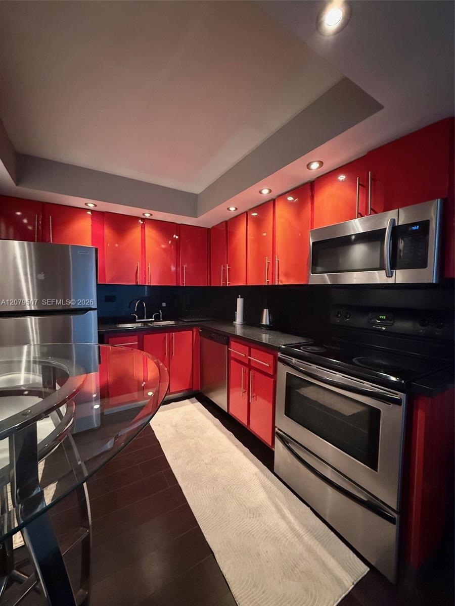 6039 Collins Ave # 1505 — Photo 2