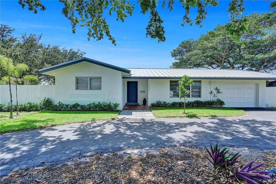 5101 NE 27th Avenue, Lighthouse Point FL 33064