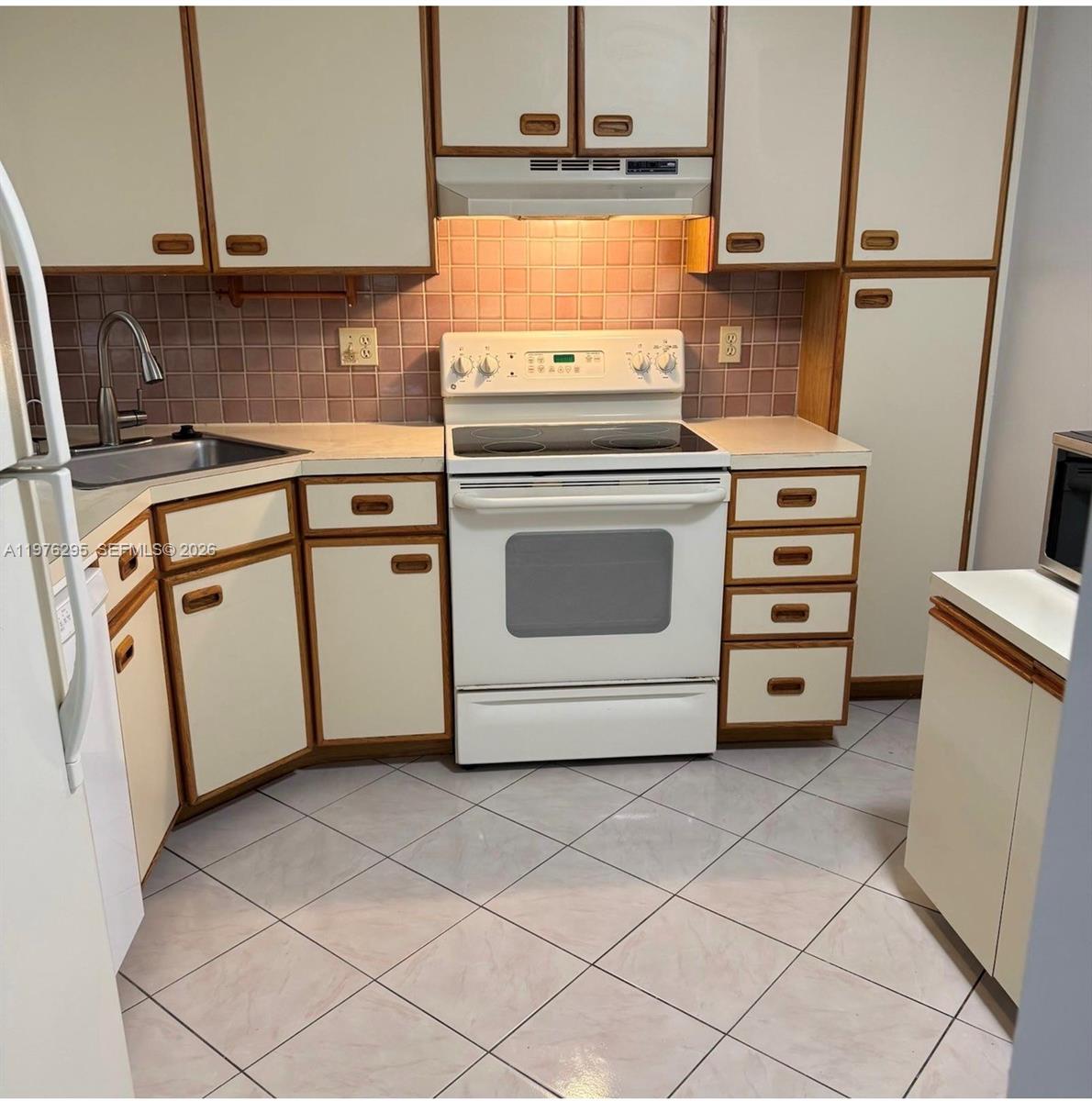 2590 N Carambola Cir N # 1877 — Photo 3