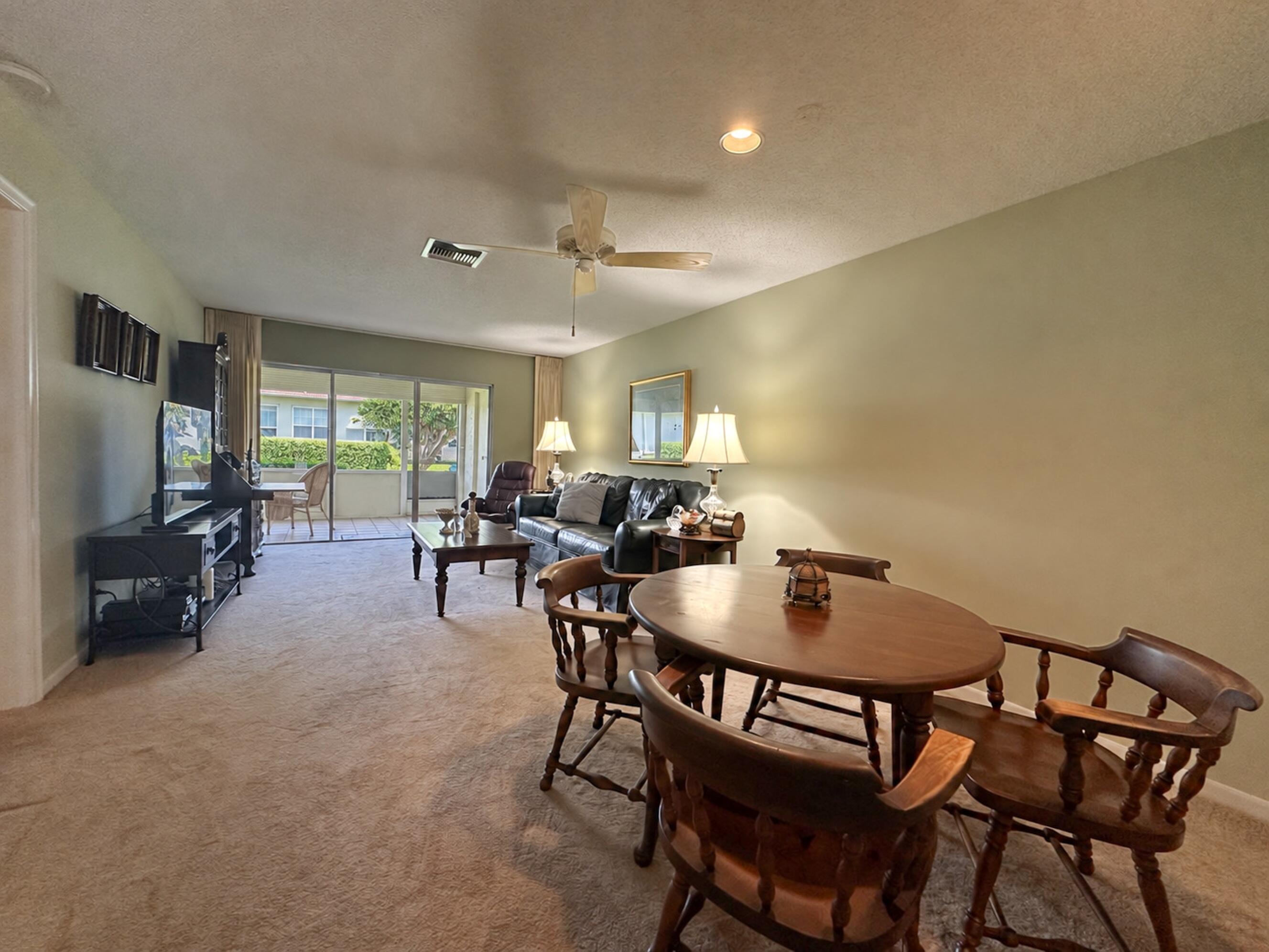 1121 BOXWOOD Drive # C — Photo 3