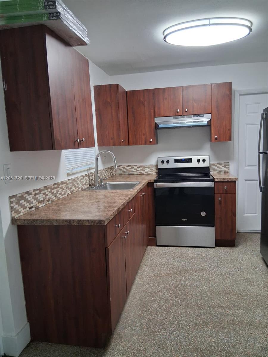 3730 NW 4th Ct # 0, Lauderhill FL 33311