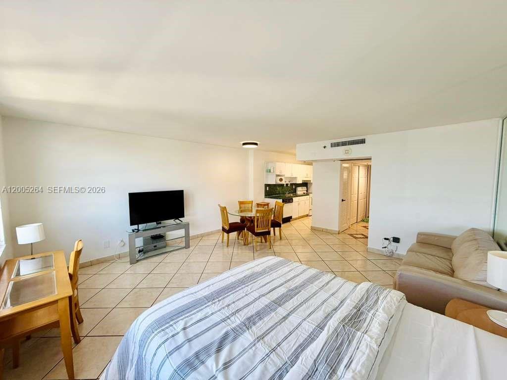 100 Lincoln Rd # 731, Miami Beach FL 33139