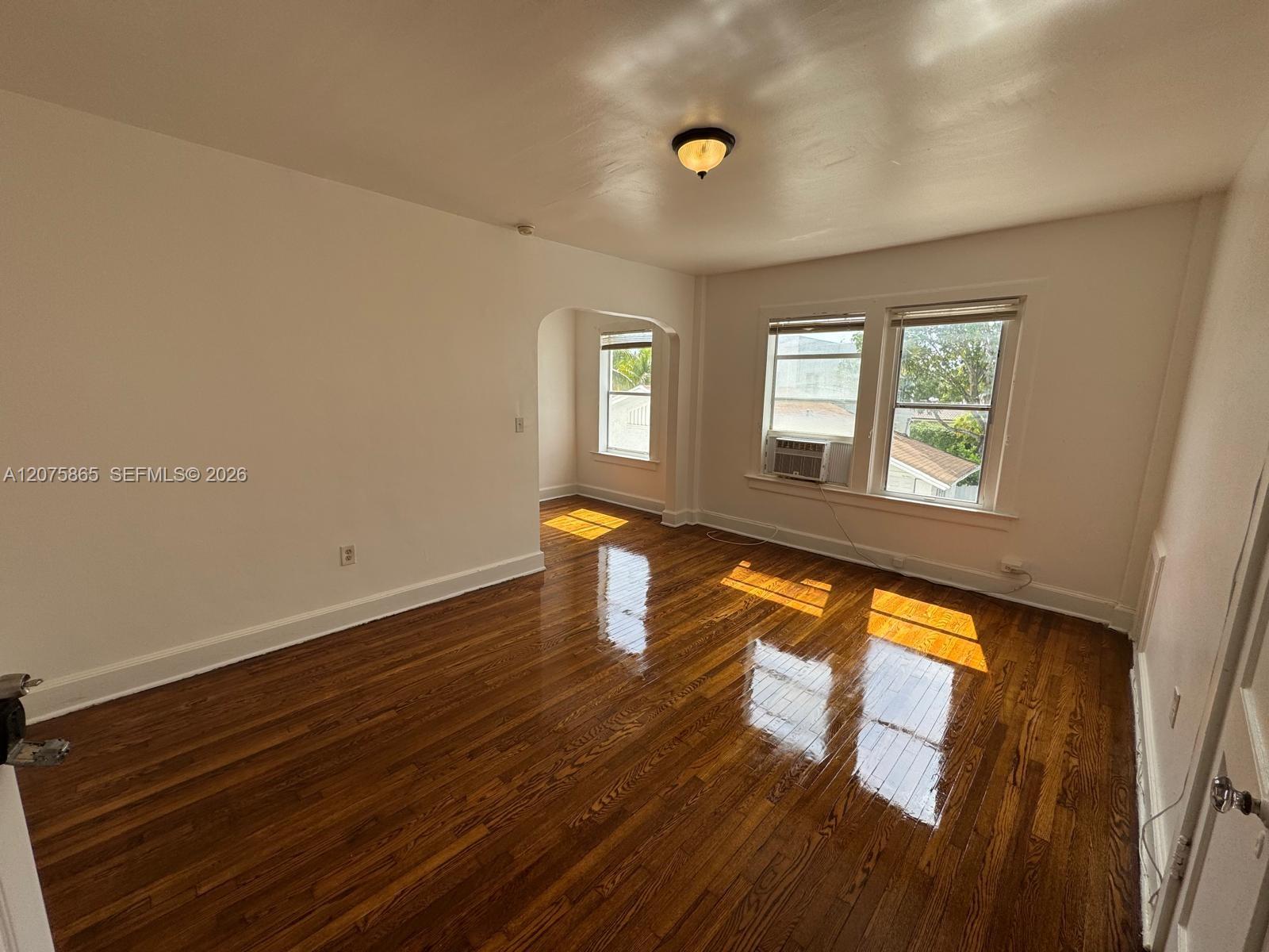 177 NE 50th St # 27 — Photo 3