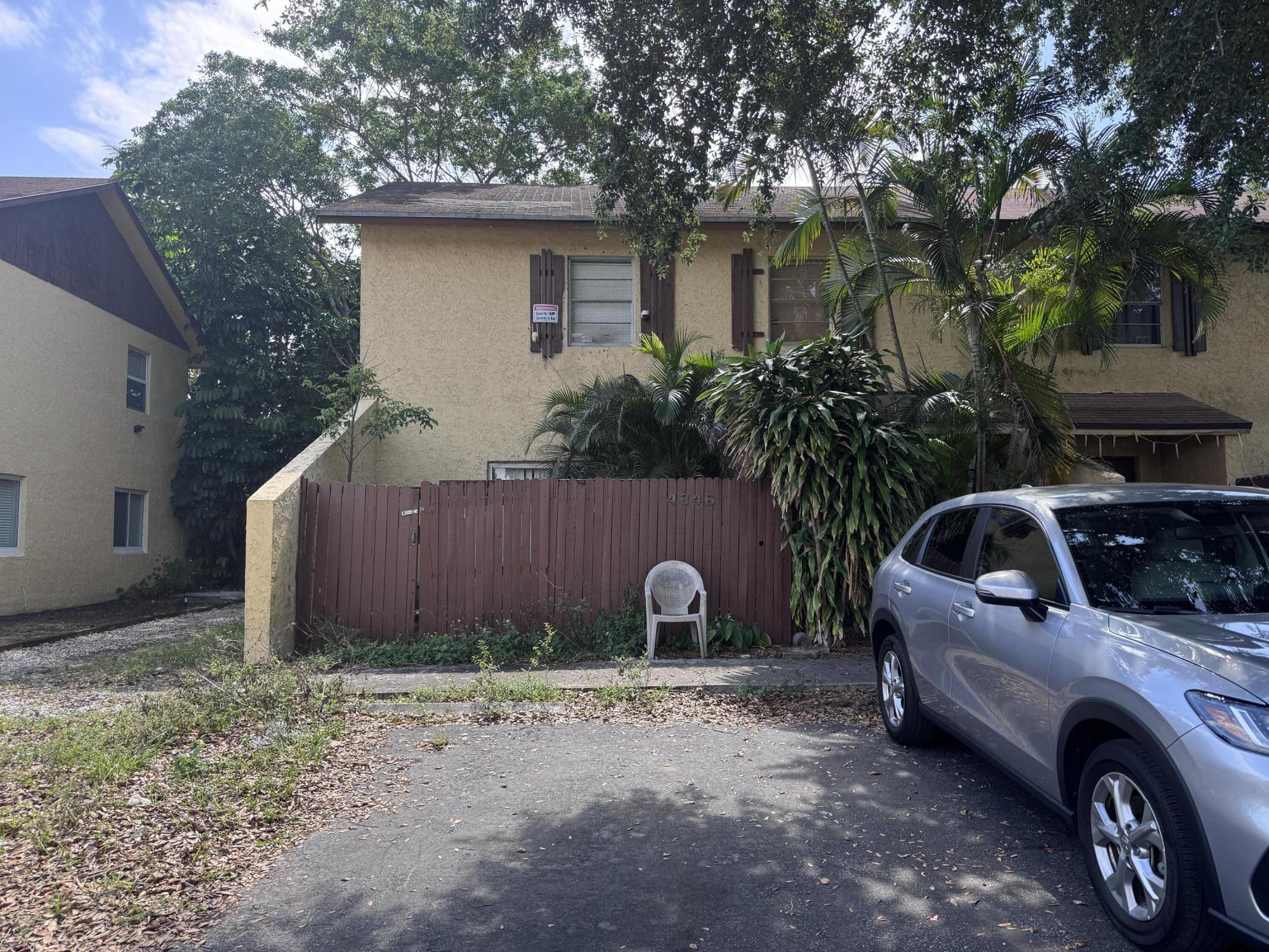 4346 NW 4th Avenue, Deerfield Beach FL 33064