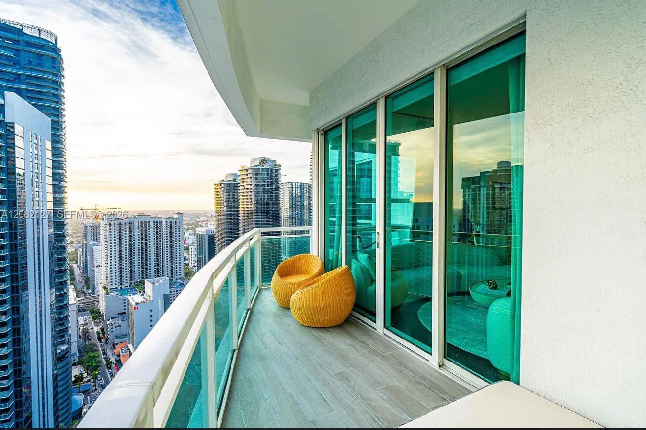 951 Brickell Ave # 4111 — Photo 2