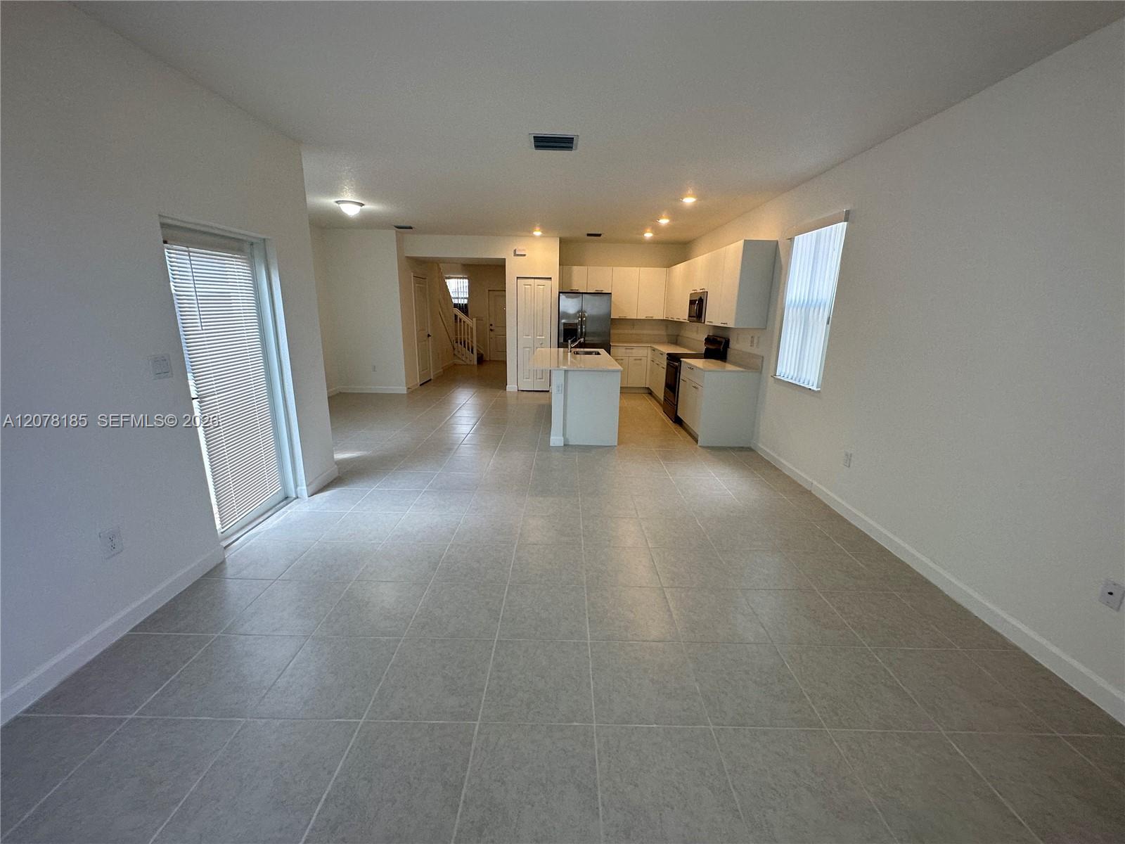 2382 NW 131st Cir — Photo 3
