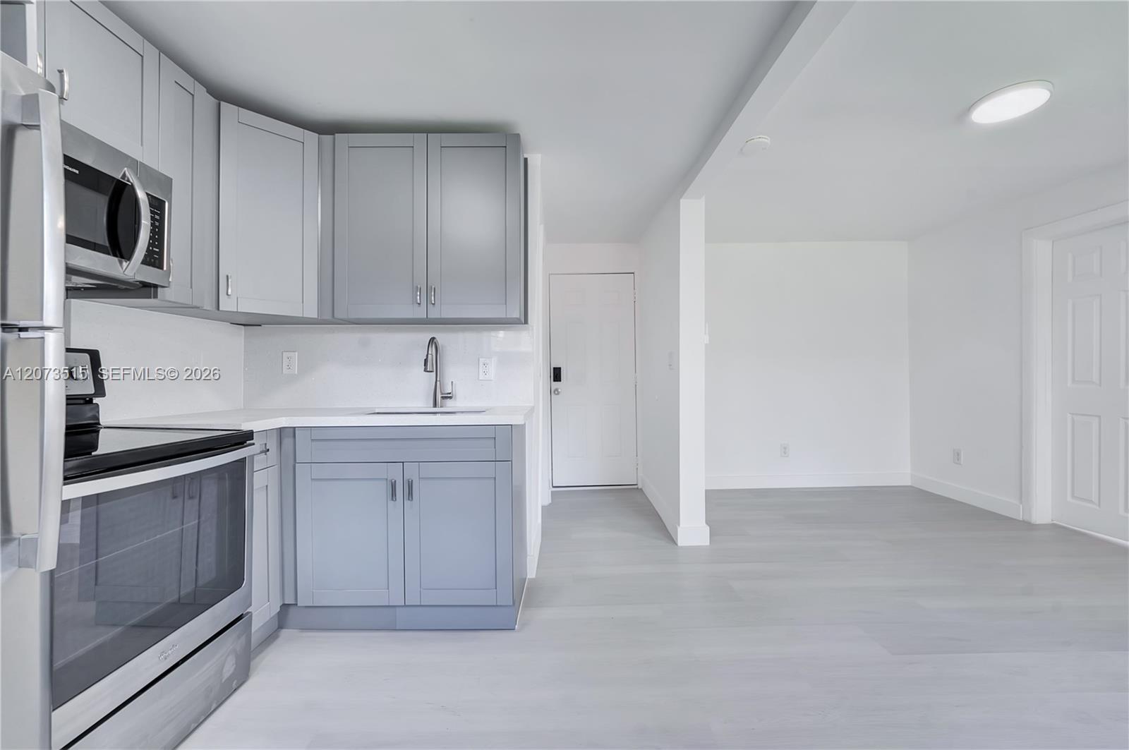 769 NW 10th St # 3 — Photo 3