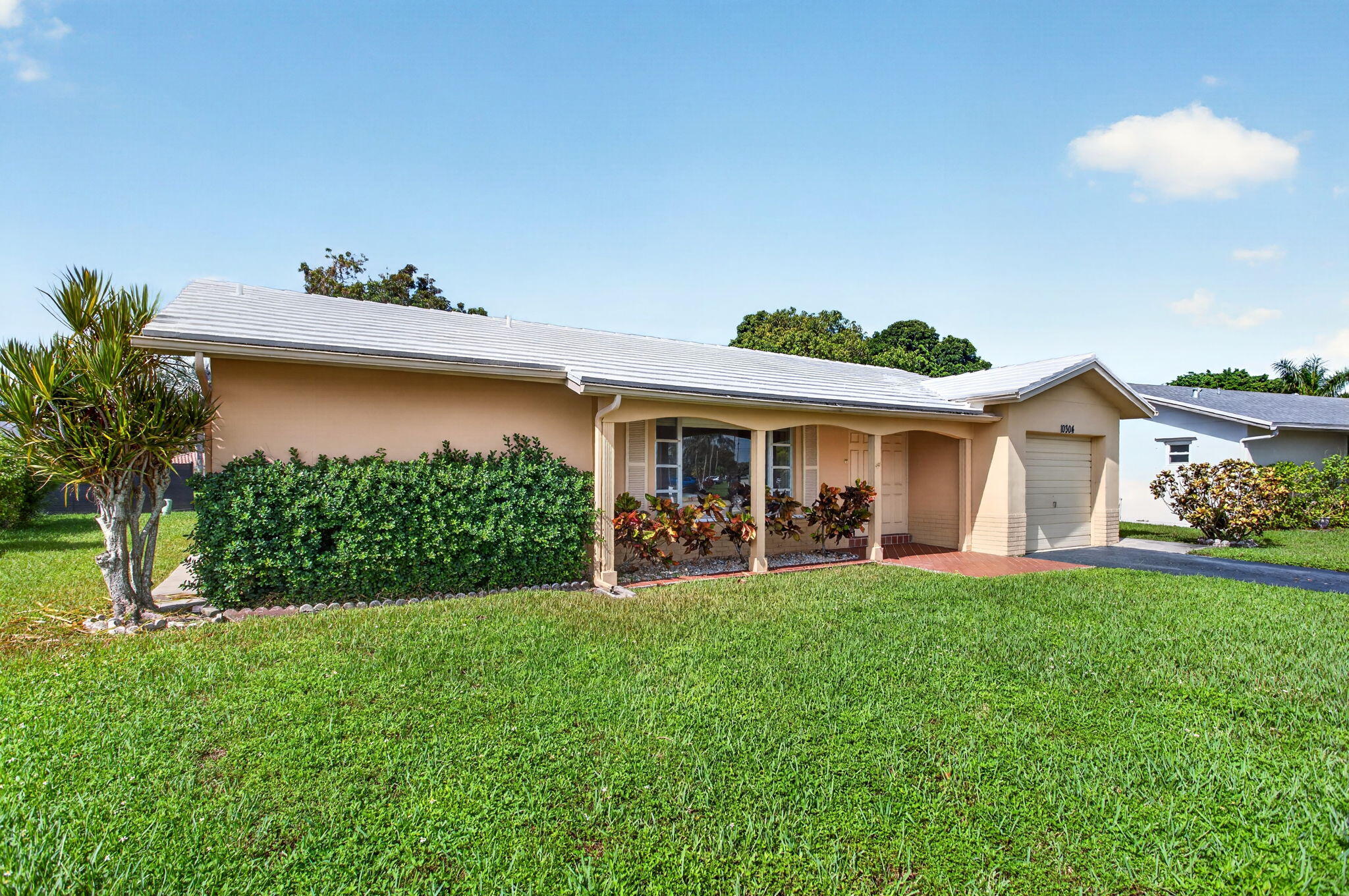 10304 NW 80th Drive — Photo 3