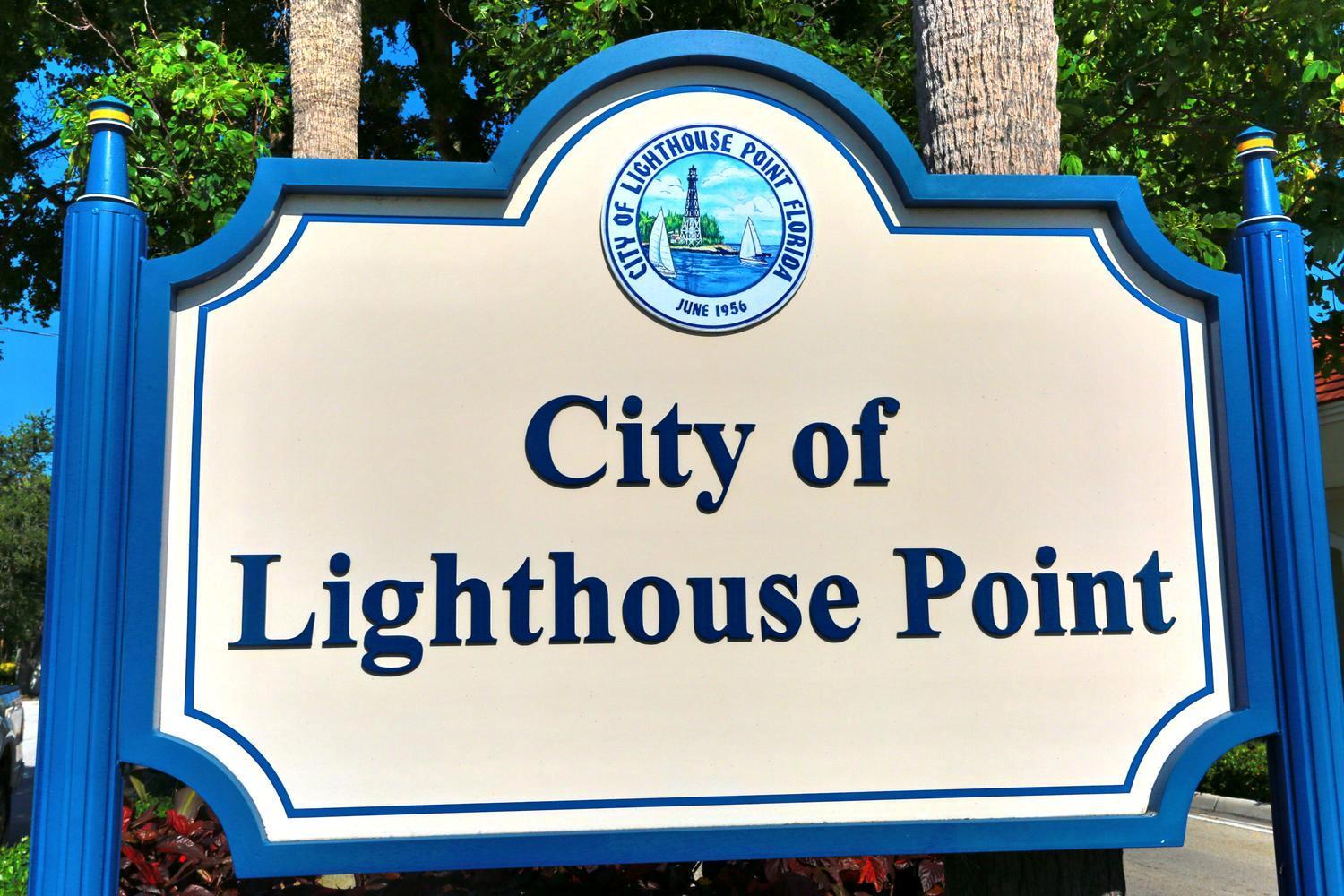 4110 NE 27TH Avenue, Lighthouse Point FL 33064