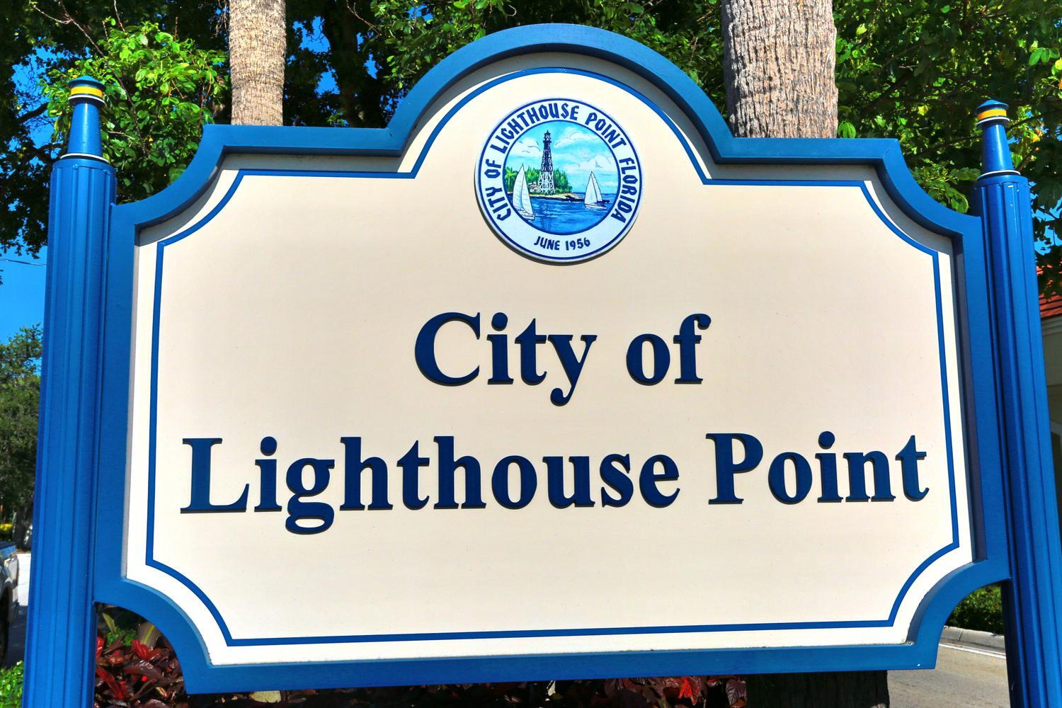 4110 NE 27TH Avenue, Lighthouse Point FL 33064