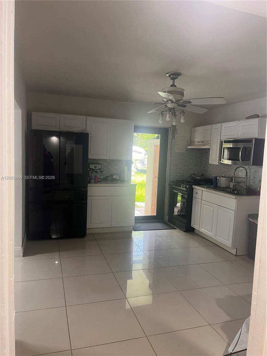 29045 SW 157th Ave — Photo 5