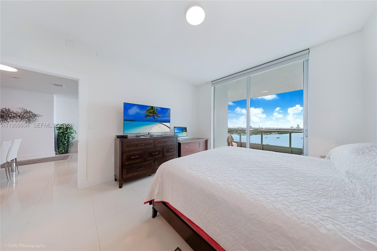 900 Biscayne Blvd # 2602, Miami FL 33132