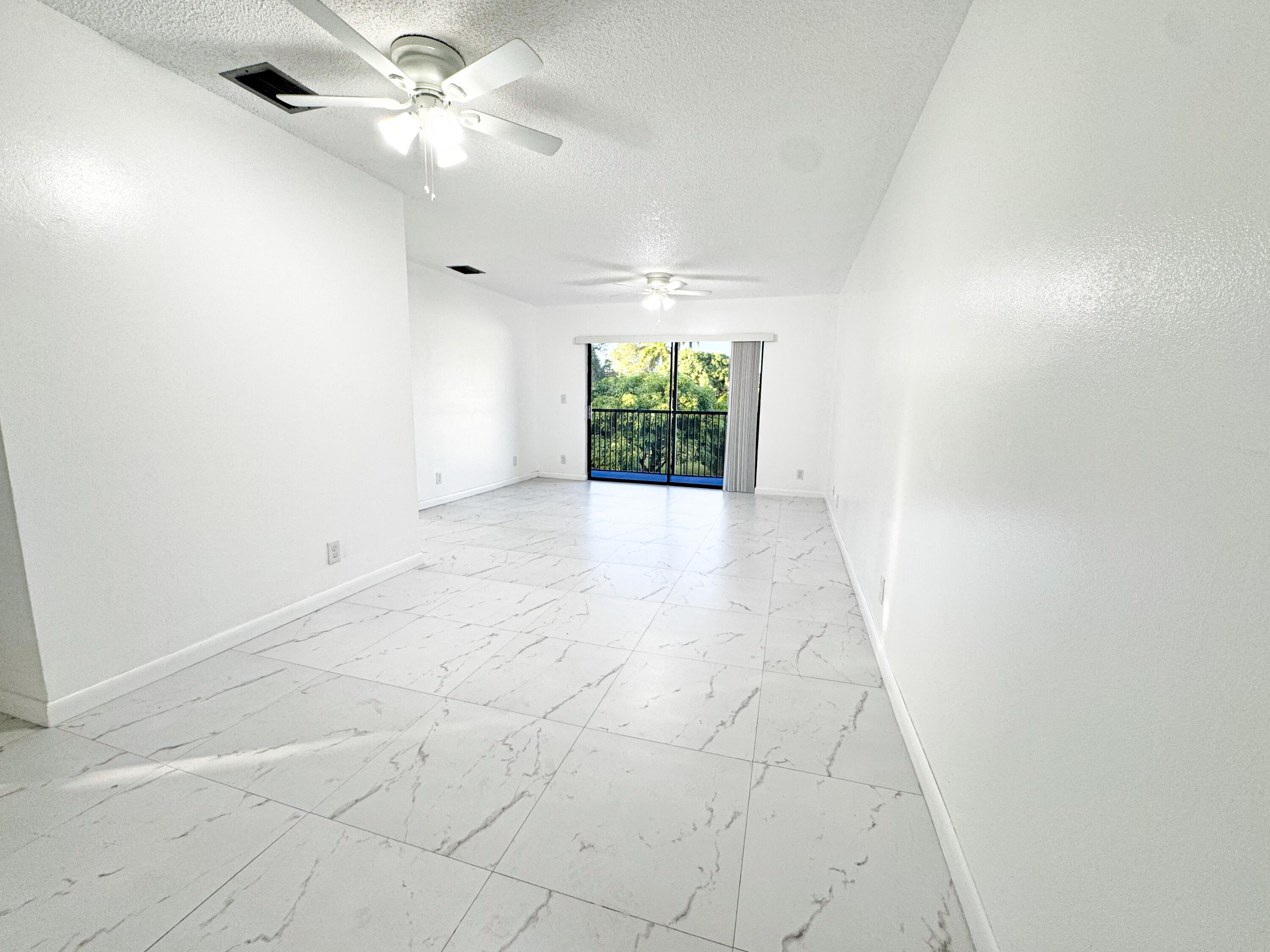10687 Royal Palm Boulevard, Coral Springs FL 33065