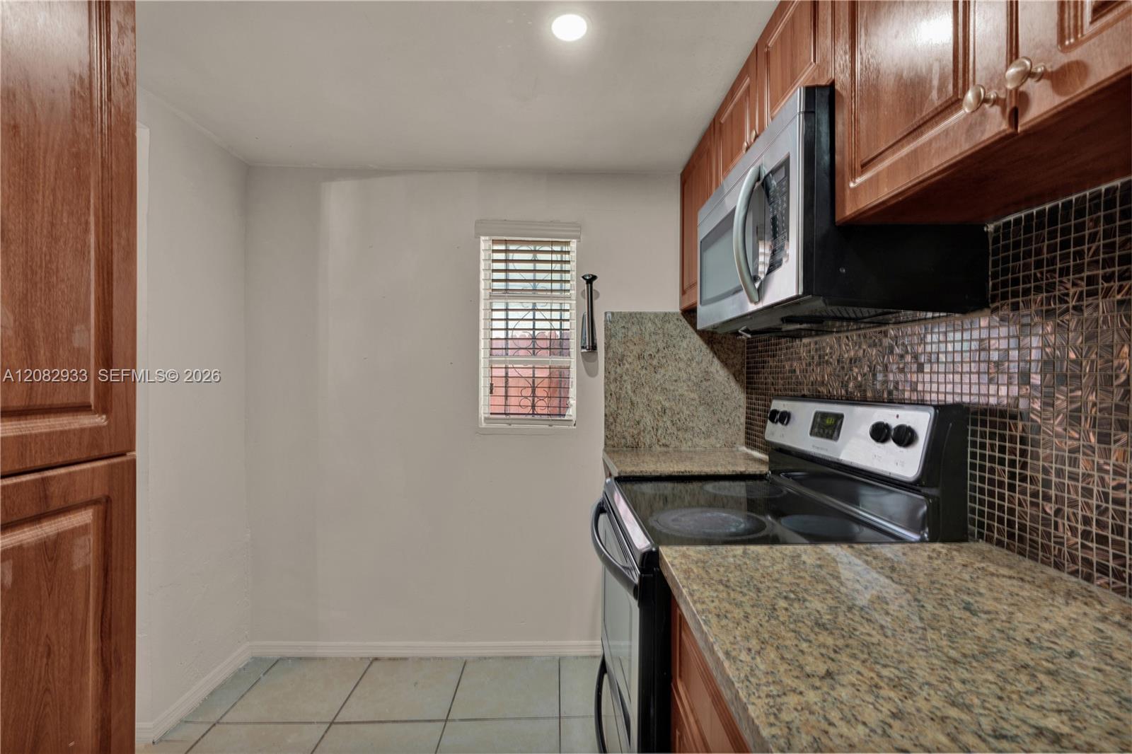 2145 SW 7th St # 3 — Photo 3
