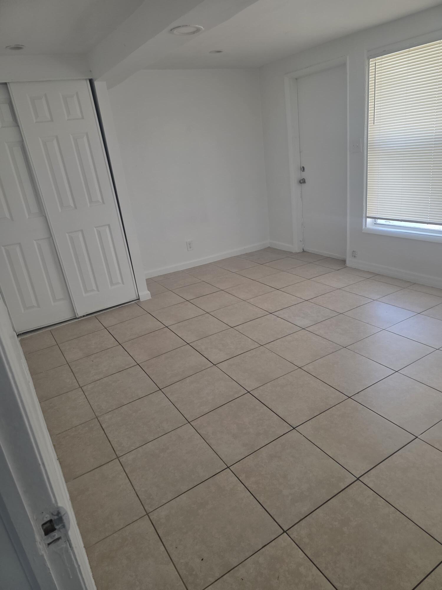2028 Funston Street Apt 2 — Photo 3
