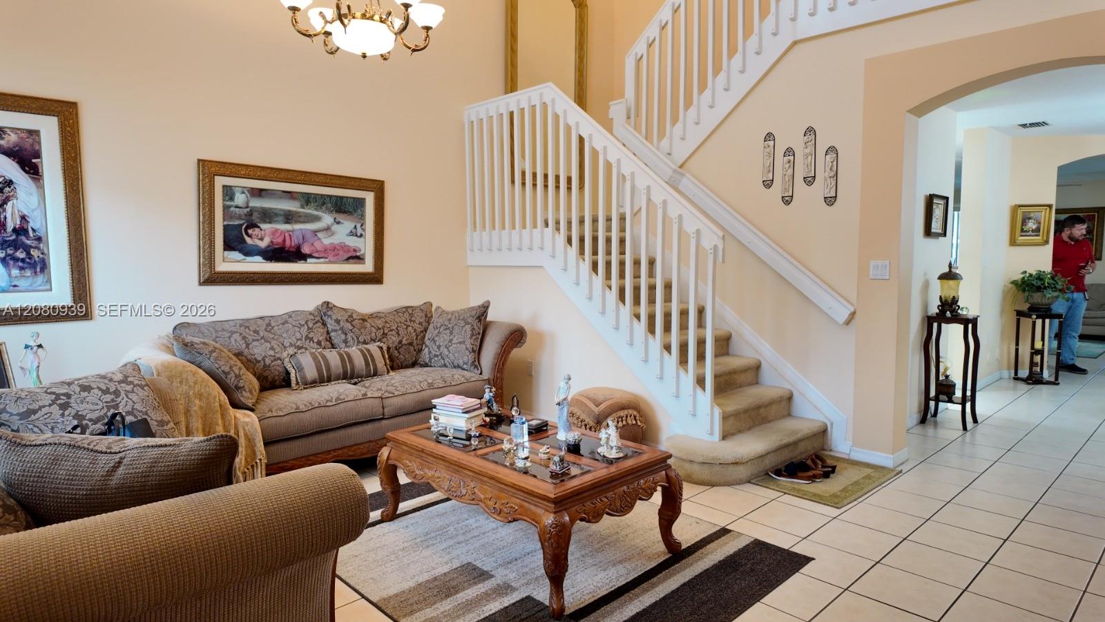 4729 SW 163rd Pl — Photo 3