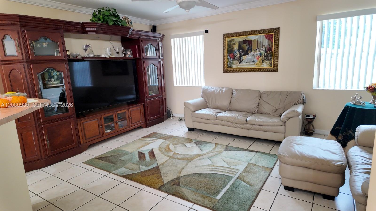 4729 SW 163rd Pl — Photo 4