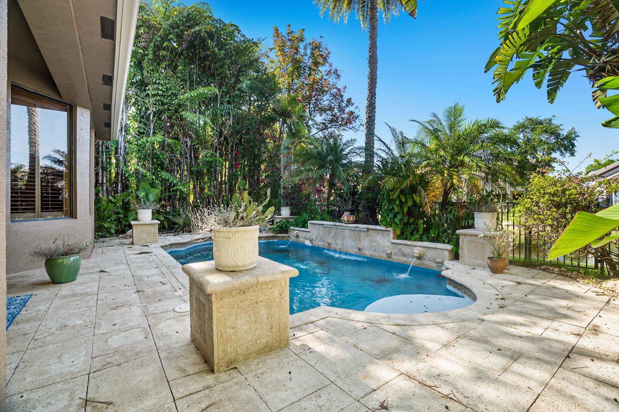3483 Collonade Drive — Photo 3