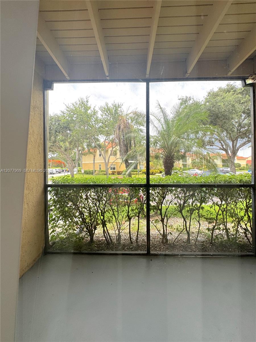 1265 SW 46th Ave # 2201 — Photo 5