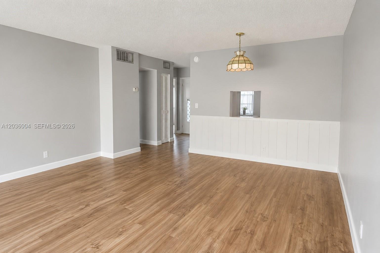 1000 NE 14th Ave # 404, Hallandale Beach FL 33009