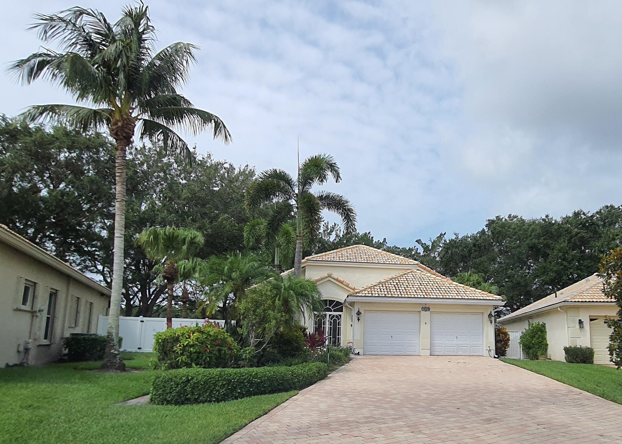 7628 Eagle Point Drive, Delray Beach FL 33446