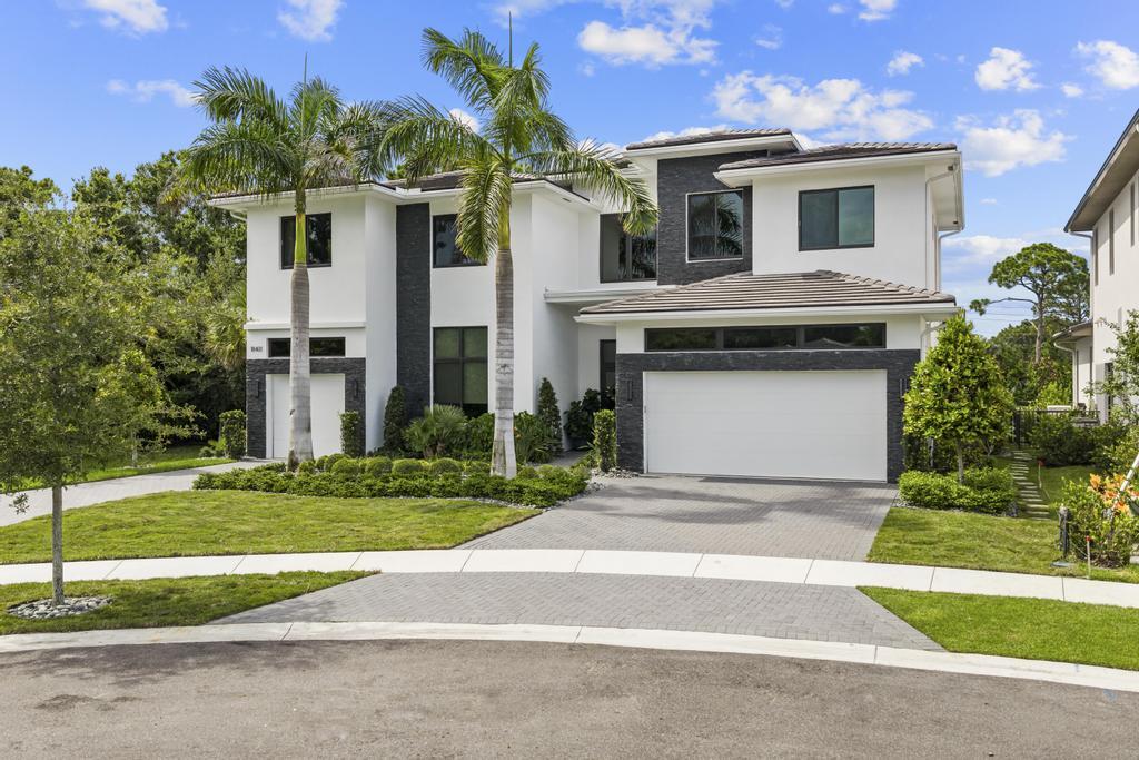 18401 Symphony Court, Jupiter FL 33458
