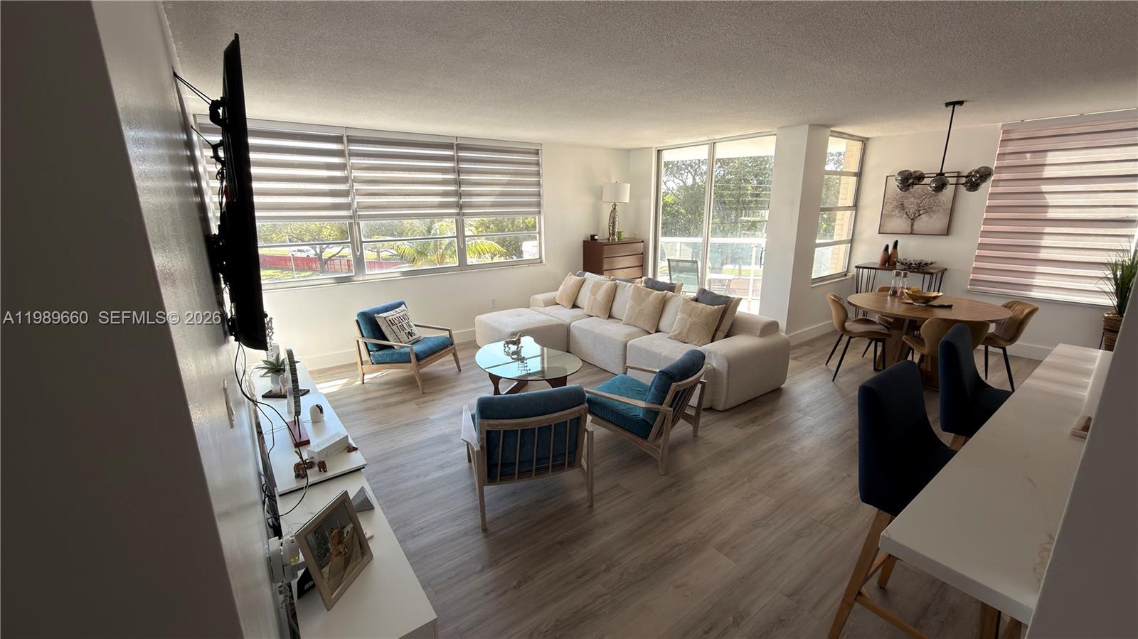 1351 NE Miami Gardens Dr # 325E — Photo 3