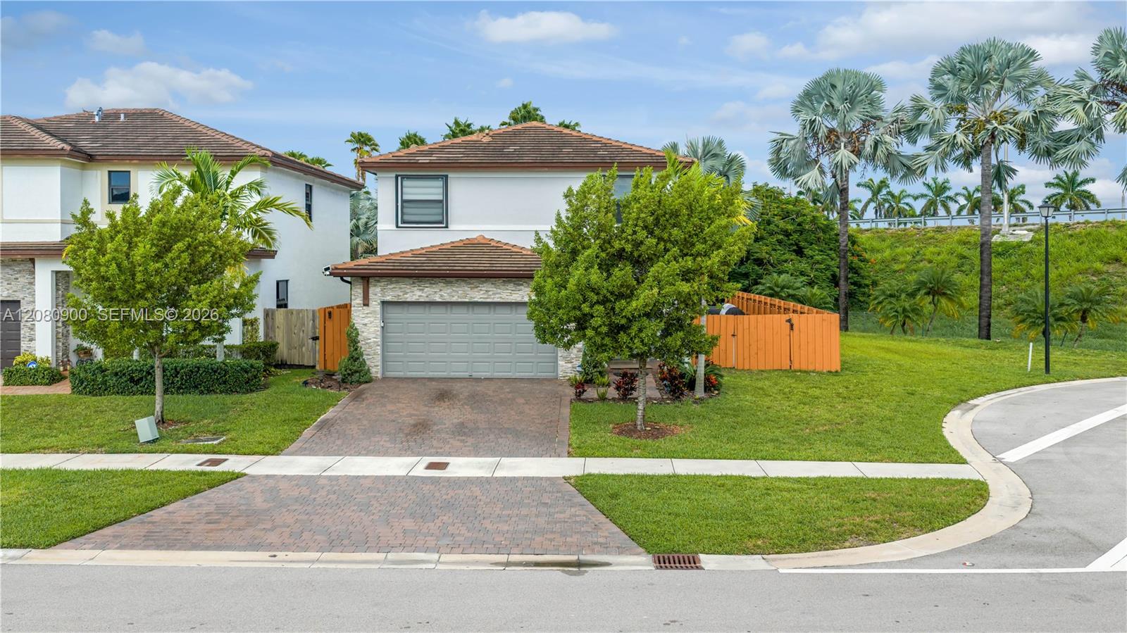 24960 SW 108th Ave — Photo 5