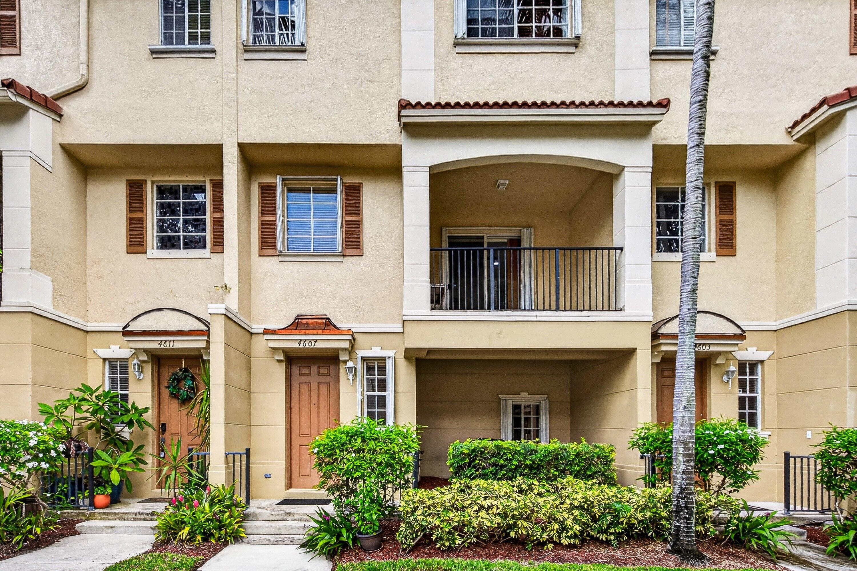 4607 Danson Way, Delray Beach FL 33445