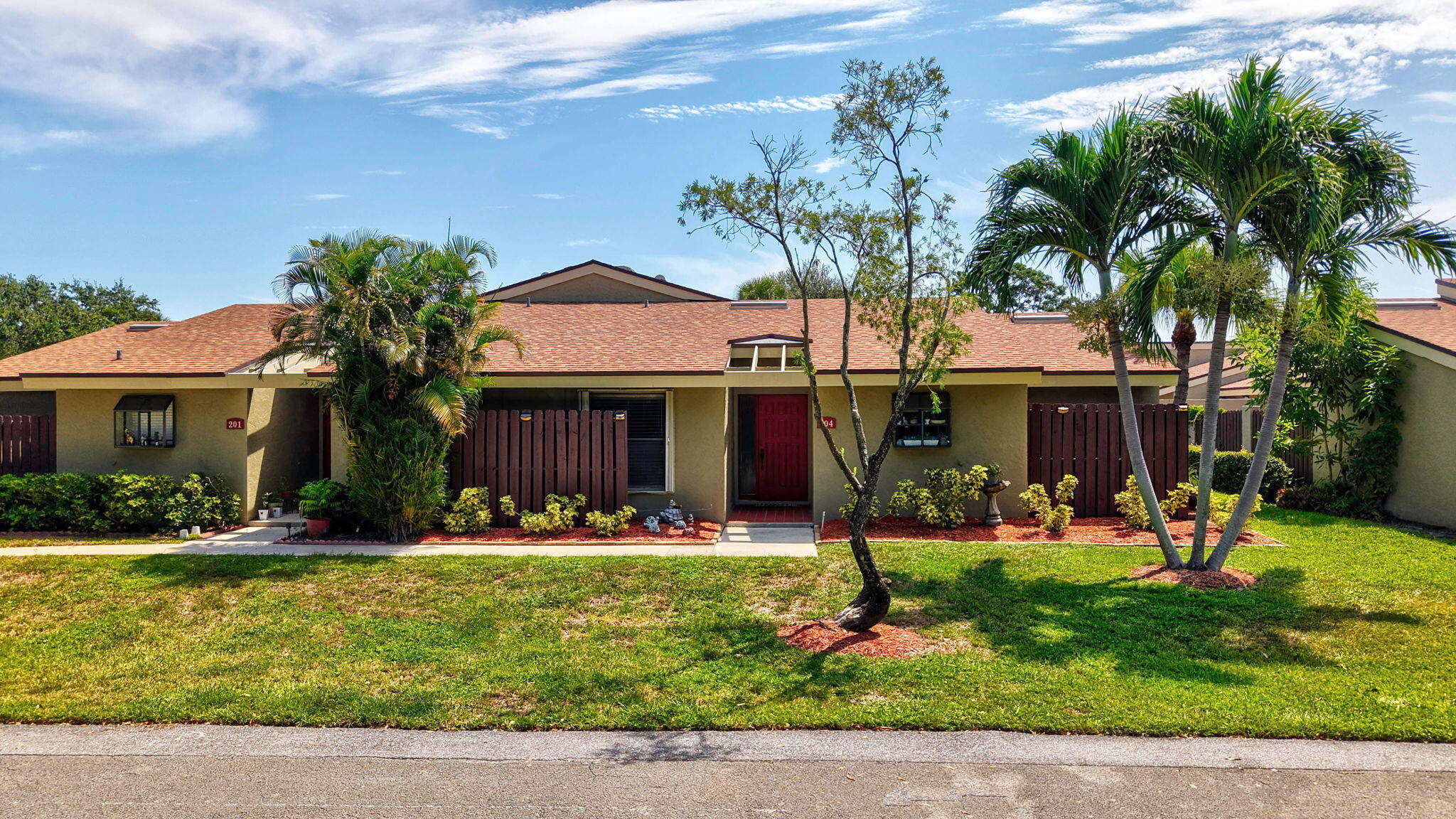 204 Meadows Drive, Boynton Beach FL 33436