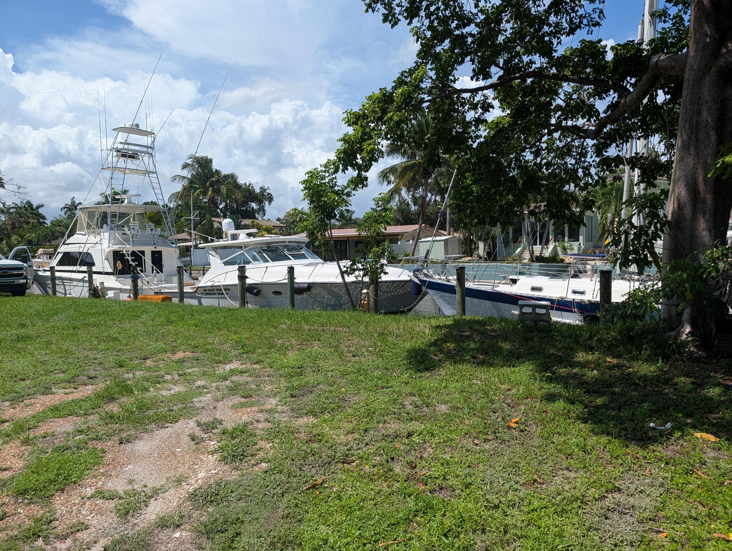 1509 SW 5TH Court — Photo 2