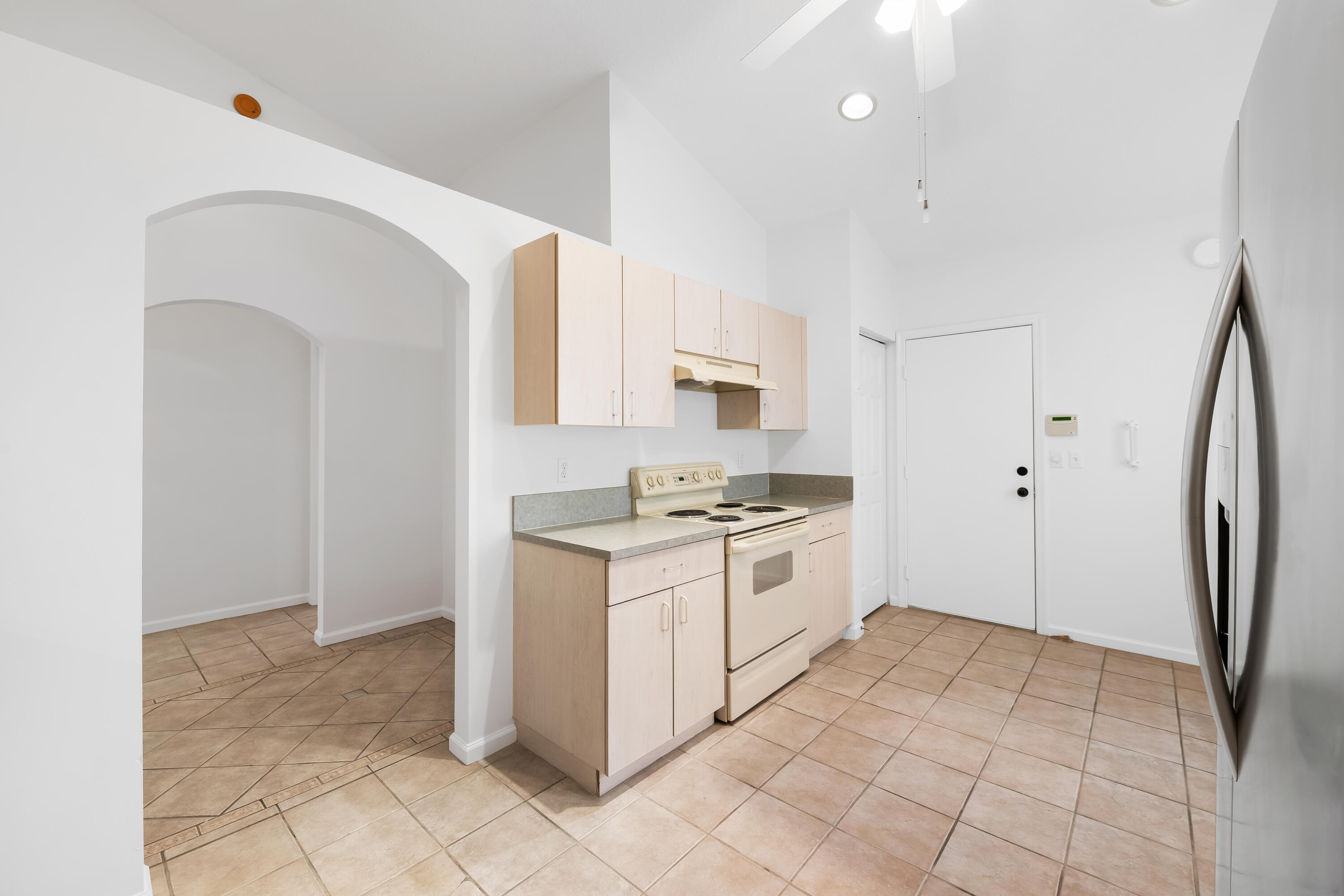 12838 HAMPTON LAKES Circle — Photo 5
