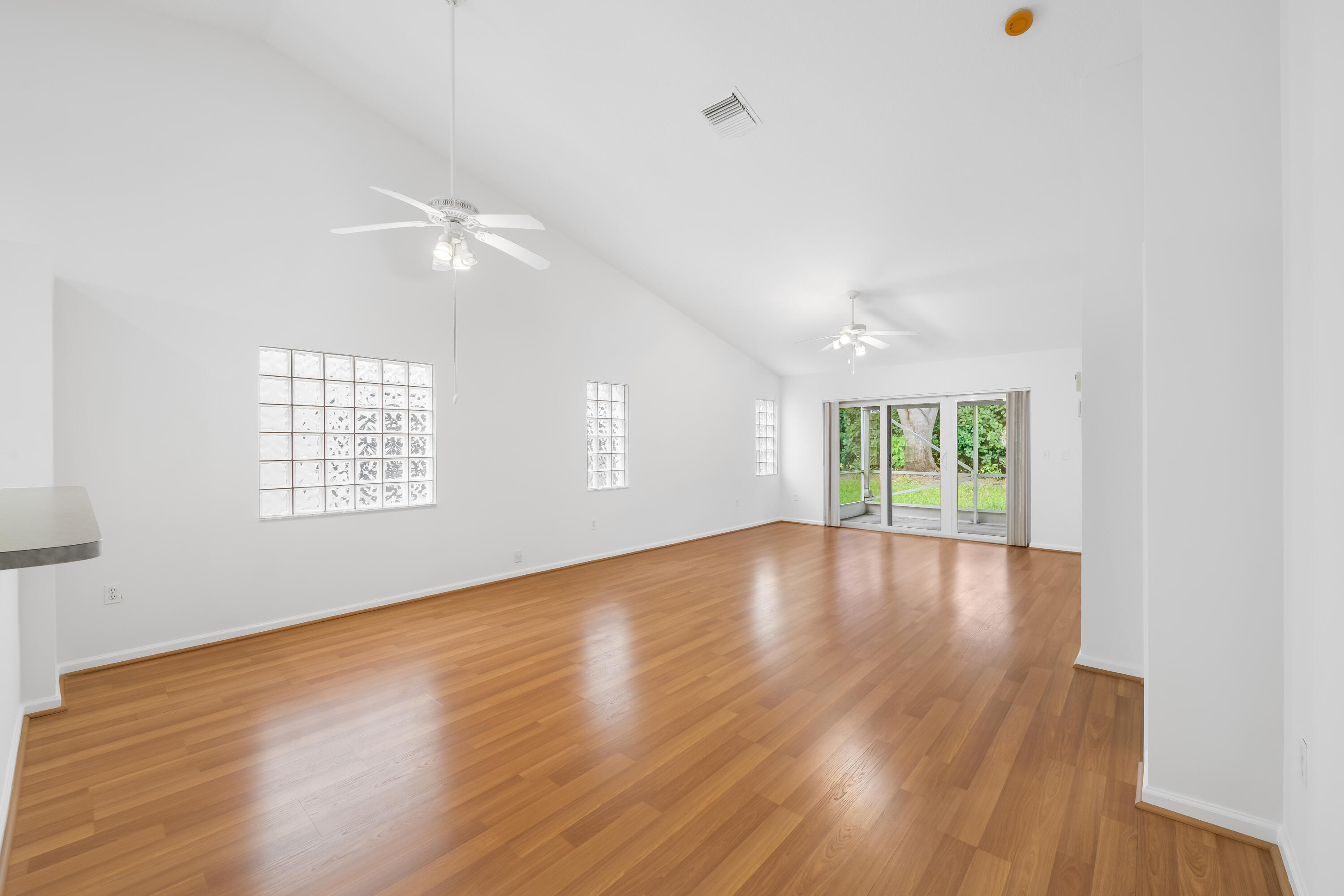 12838 HAMPTON LAKES Circle — Photo 3