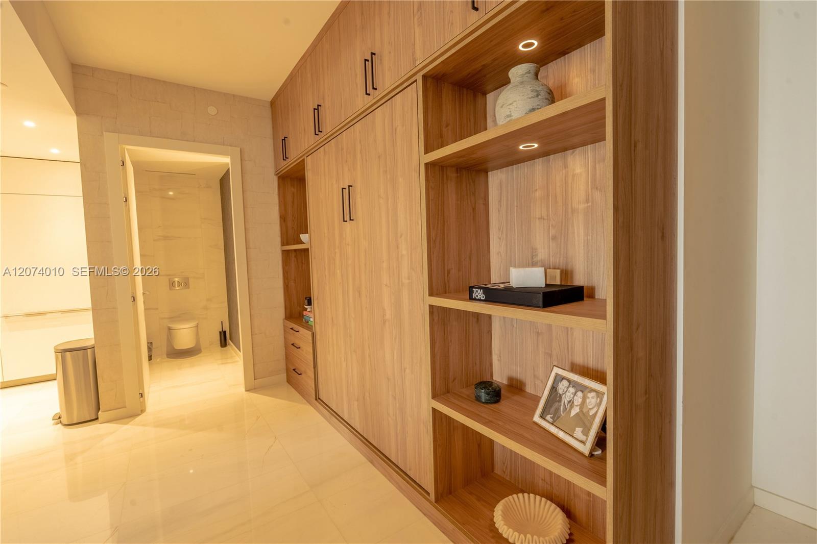 300 Biscayne Boulevard Way # 3109W — Photo 2