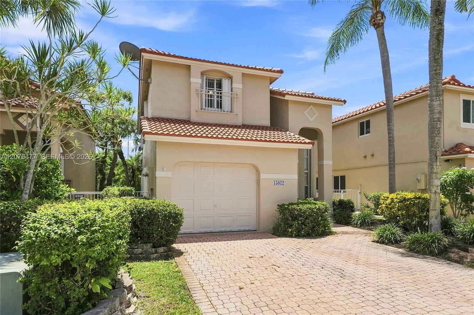 15822 SW 16th Ct — Photo 4