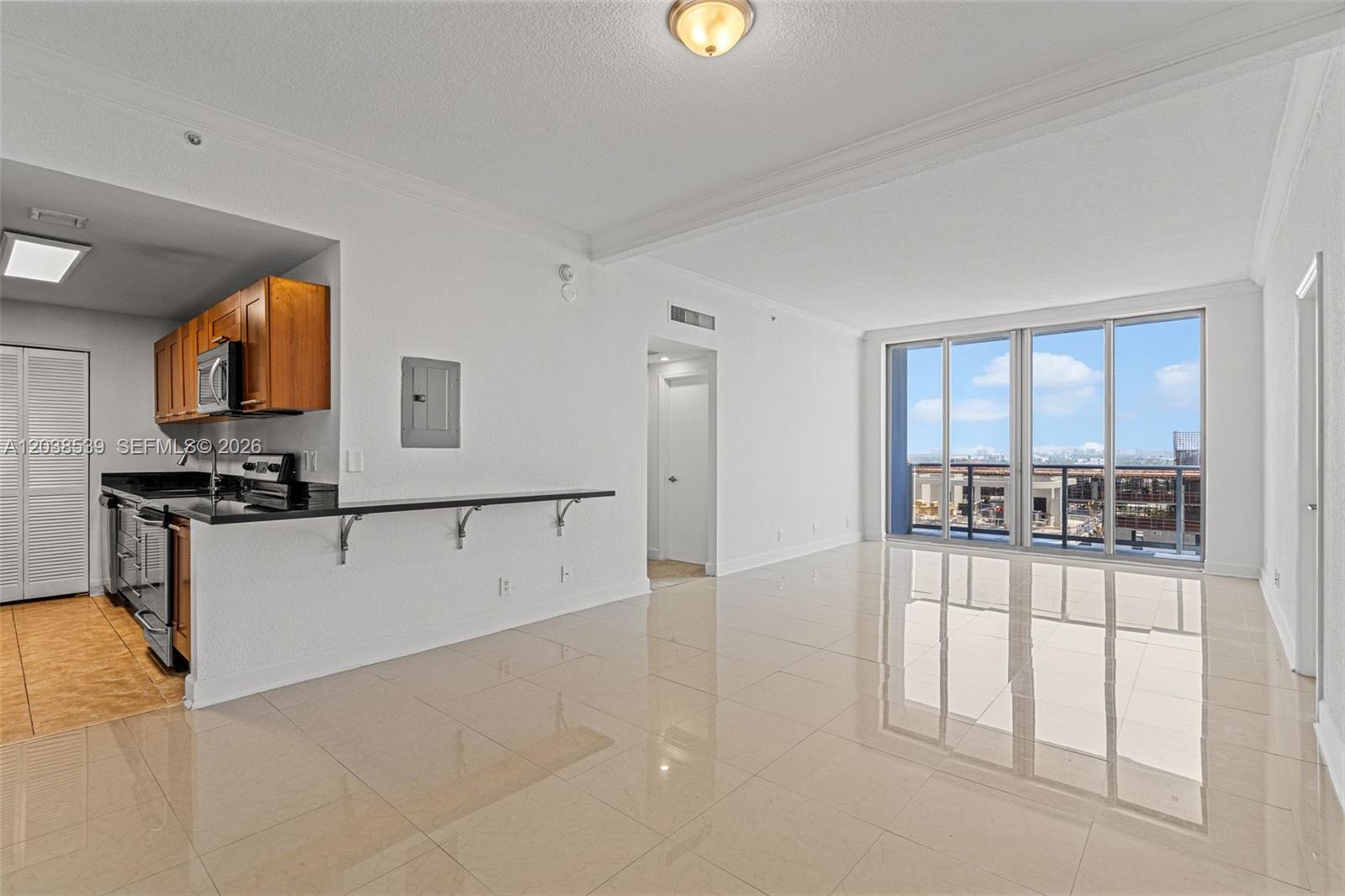 401 69th St, Miami Beach FL 33141