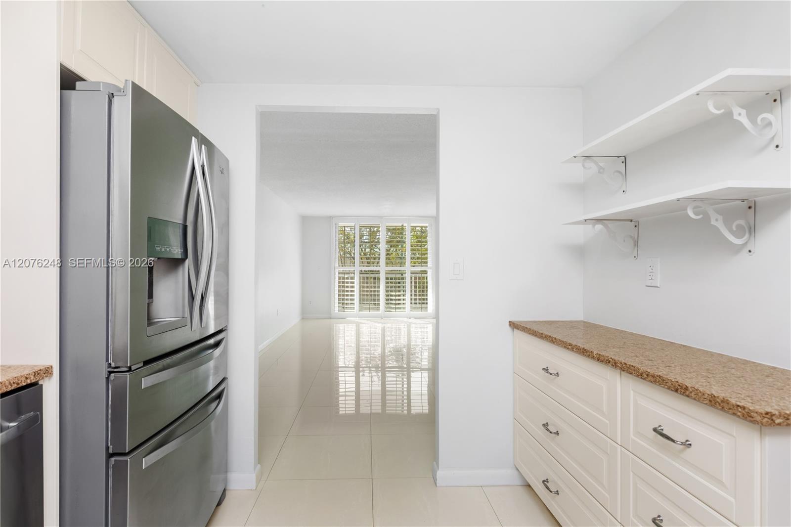210 Sea View Dr # 207 — Photo 5