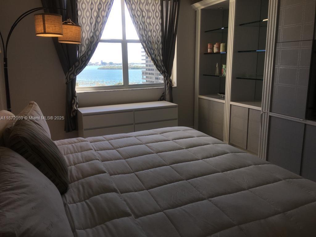 11111 Biscayne Blvd # 4D — Photo 3