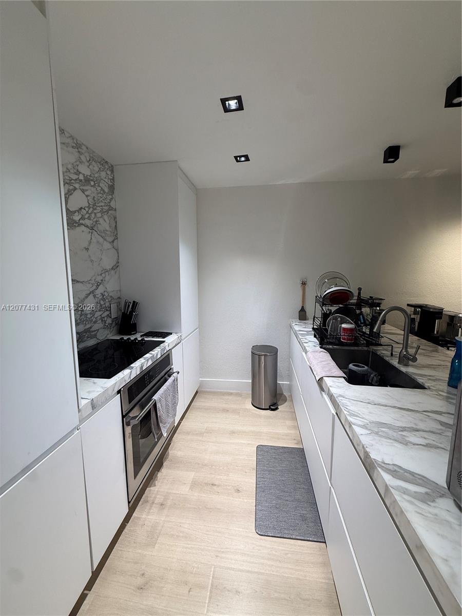 7487 SW 82nd St # C302 — Photo 3