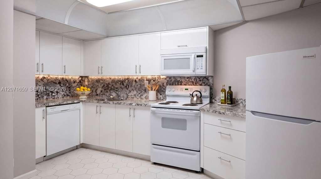 1000 Parkview Dr # 511 View 2