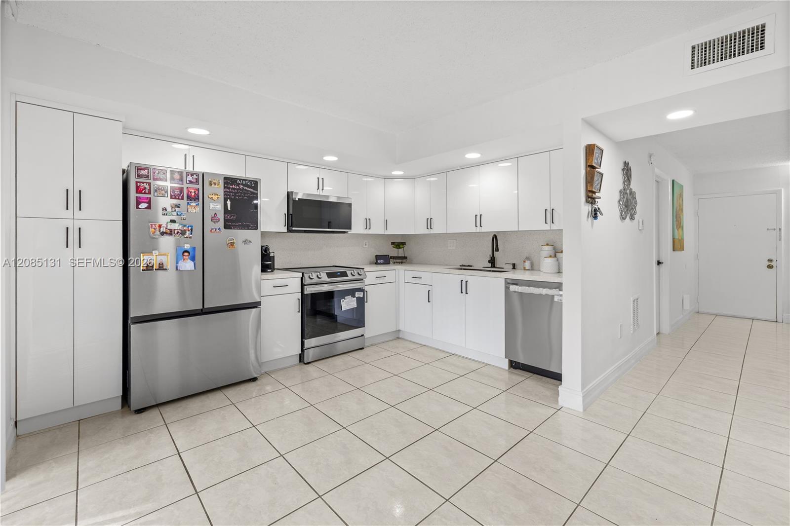 8400 SW 133rd Ave Rd # 107 — Photo 3