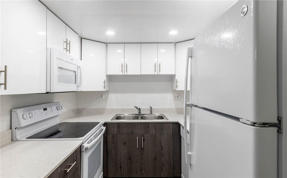 401 NW 34 Street # 202, Pompano Beach FL 33064