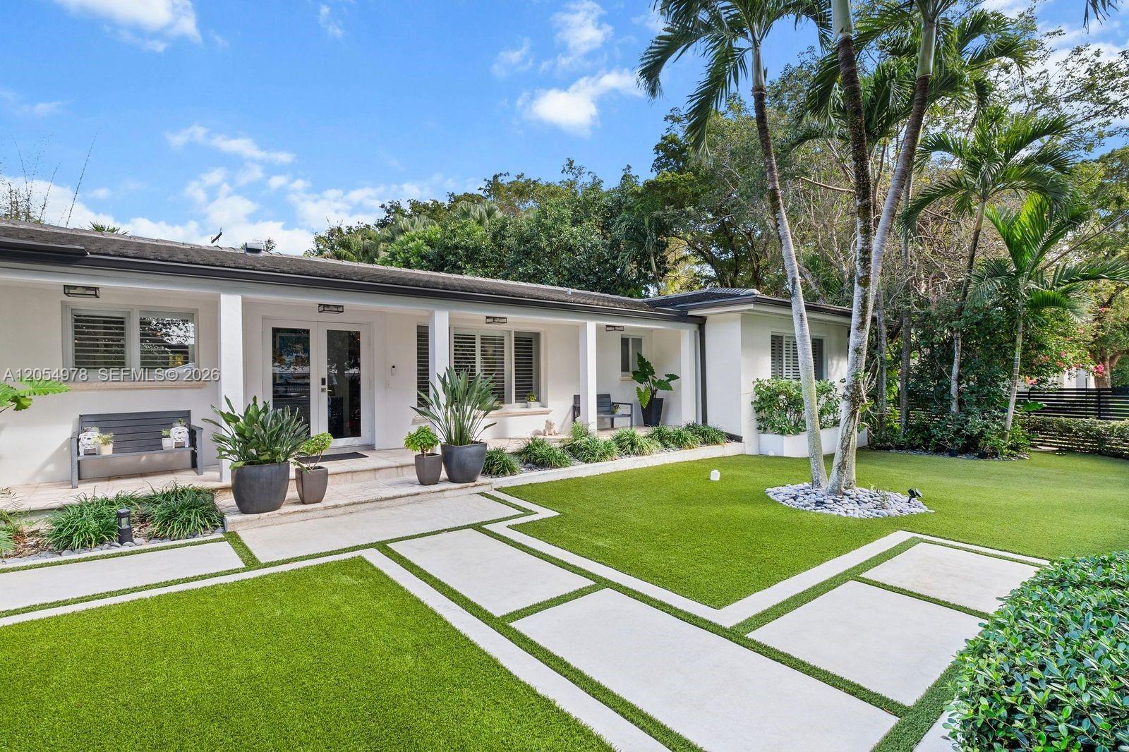 6511 Riviera Dr, Coral Gables FL 33146