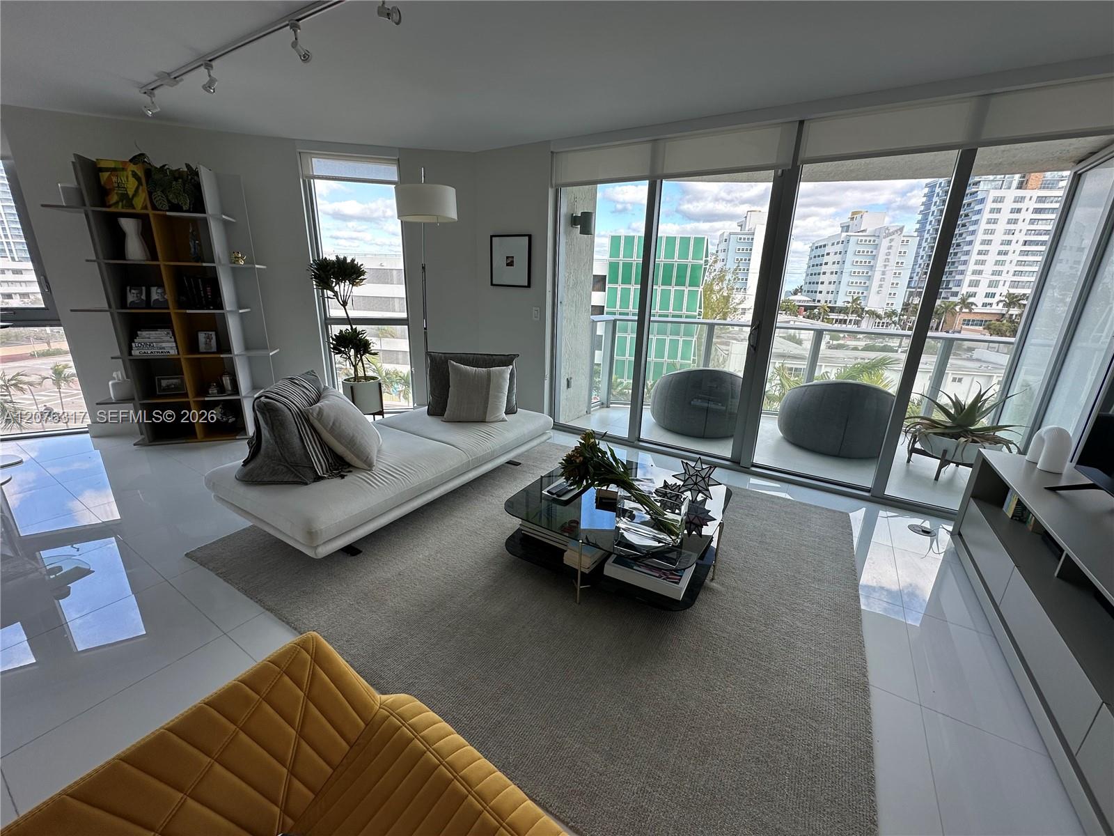 6620 Indian Creek Dr # 505 — Photo 4