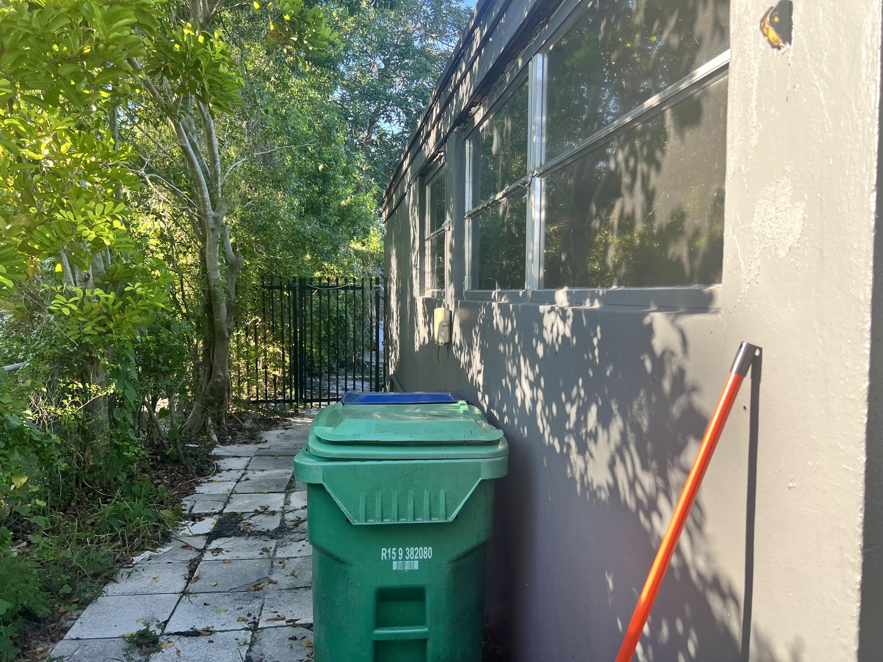 845 NW 144TH Street — Photo 4