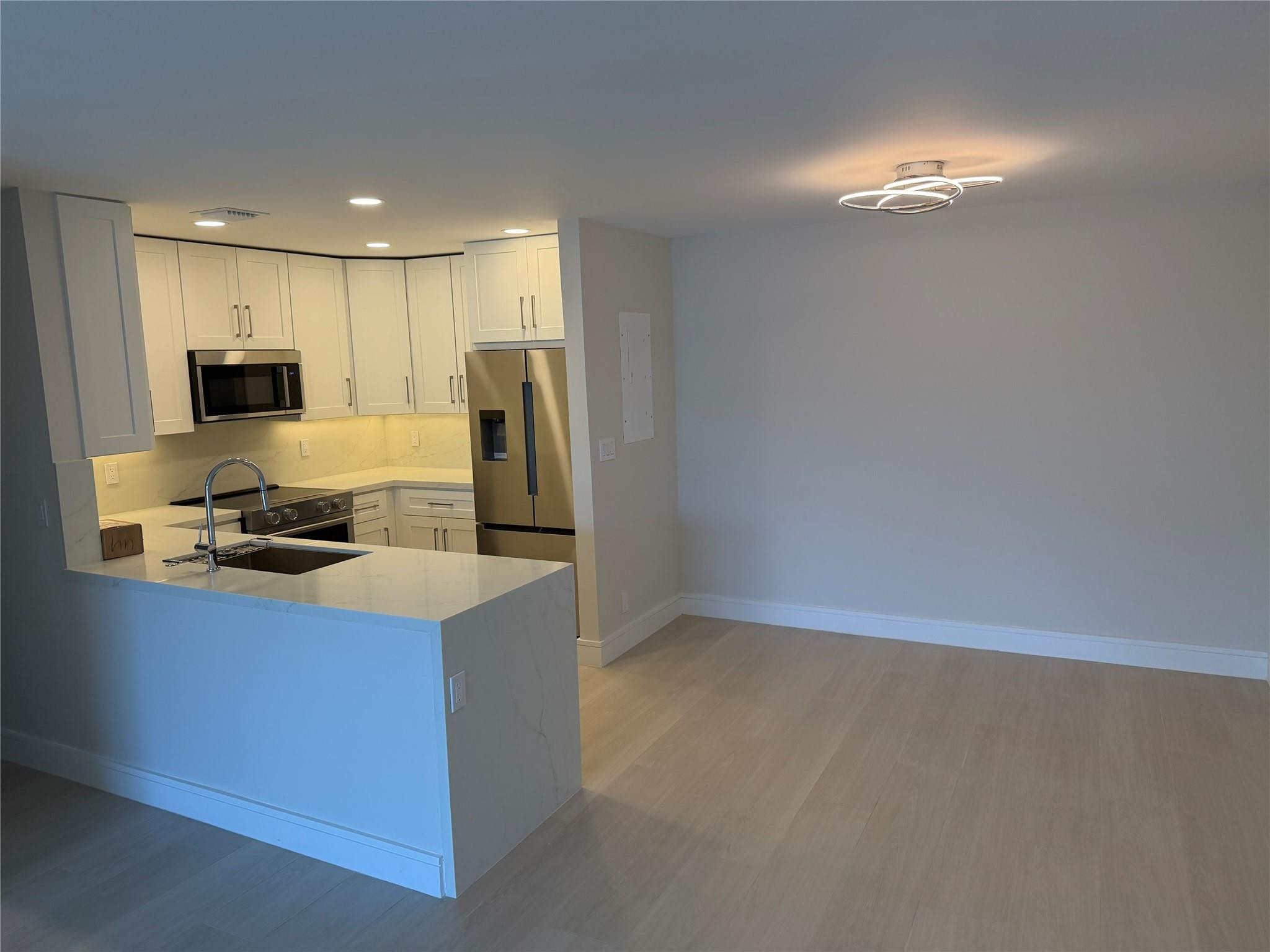 6347 Bay Club Drive # 3, Fort Lauderdale FL 33308