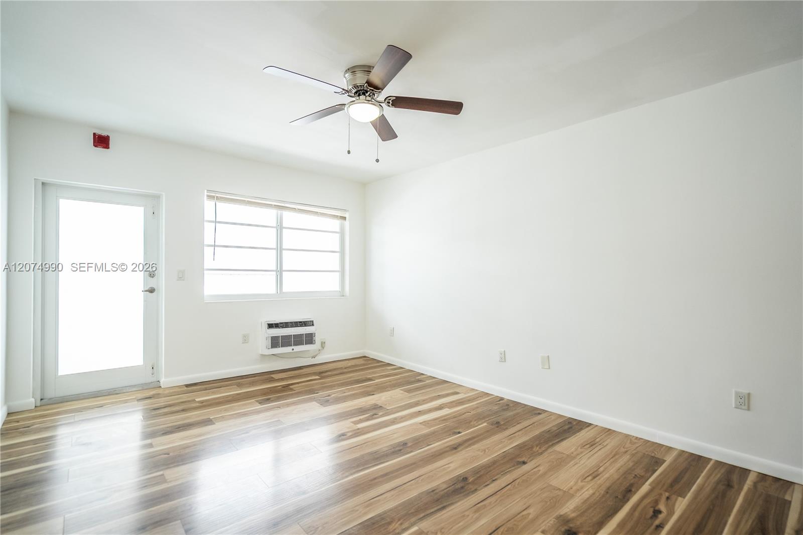 1120 Euclid Ave # 9 — Photo 2