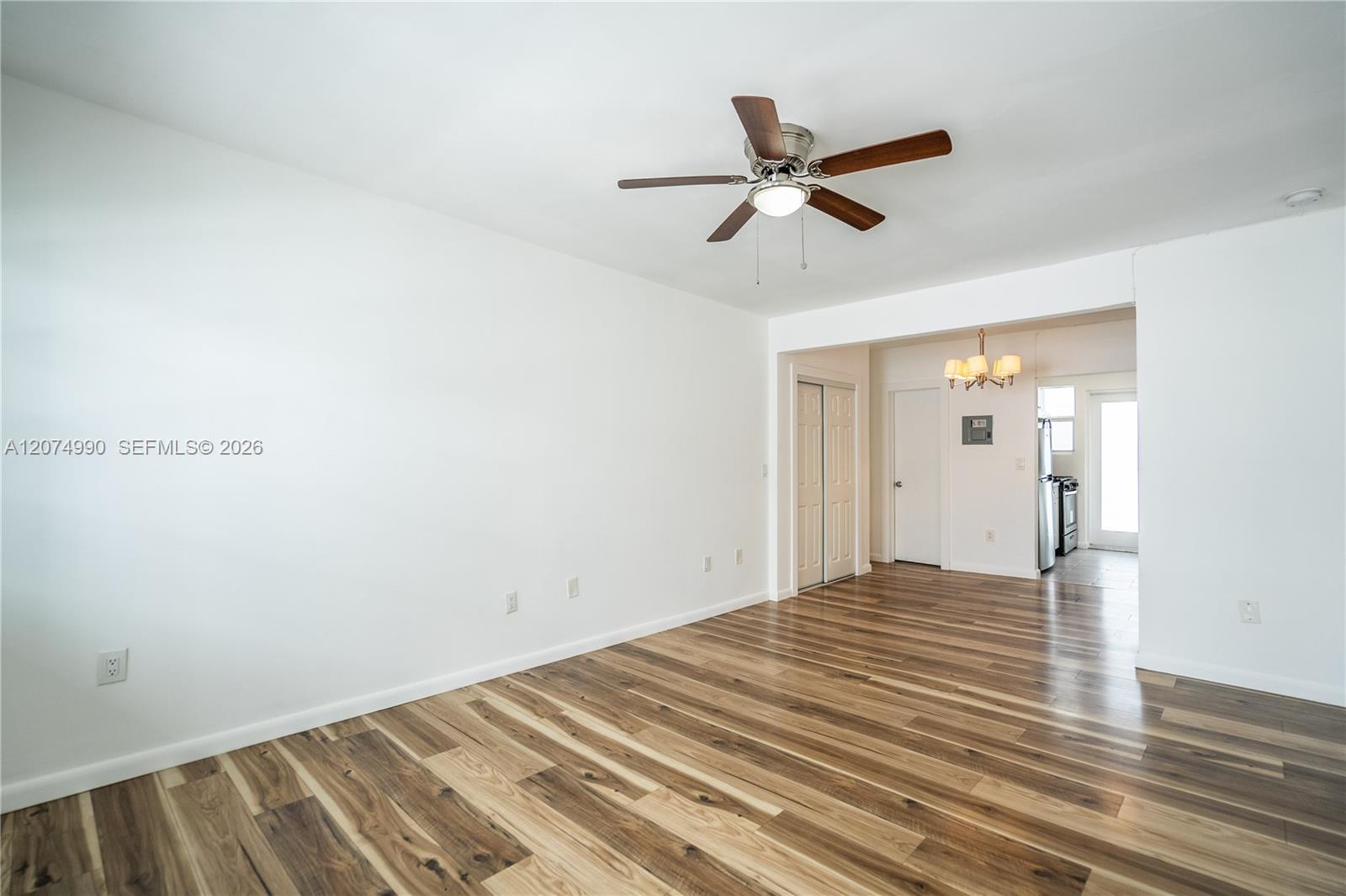 1120 Euclid Ave # 9 — Photo 3