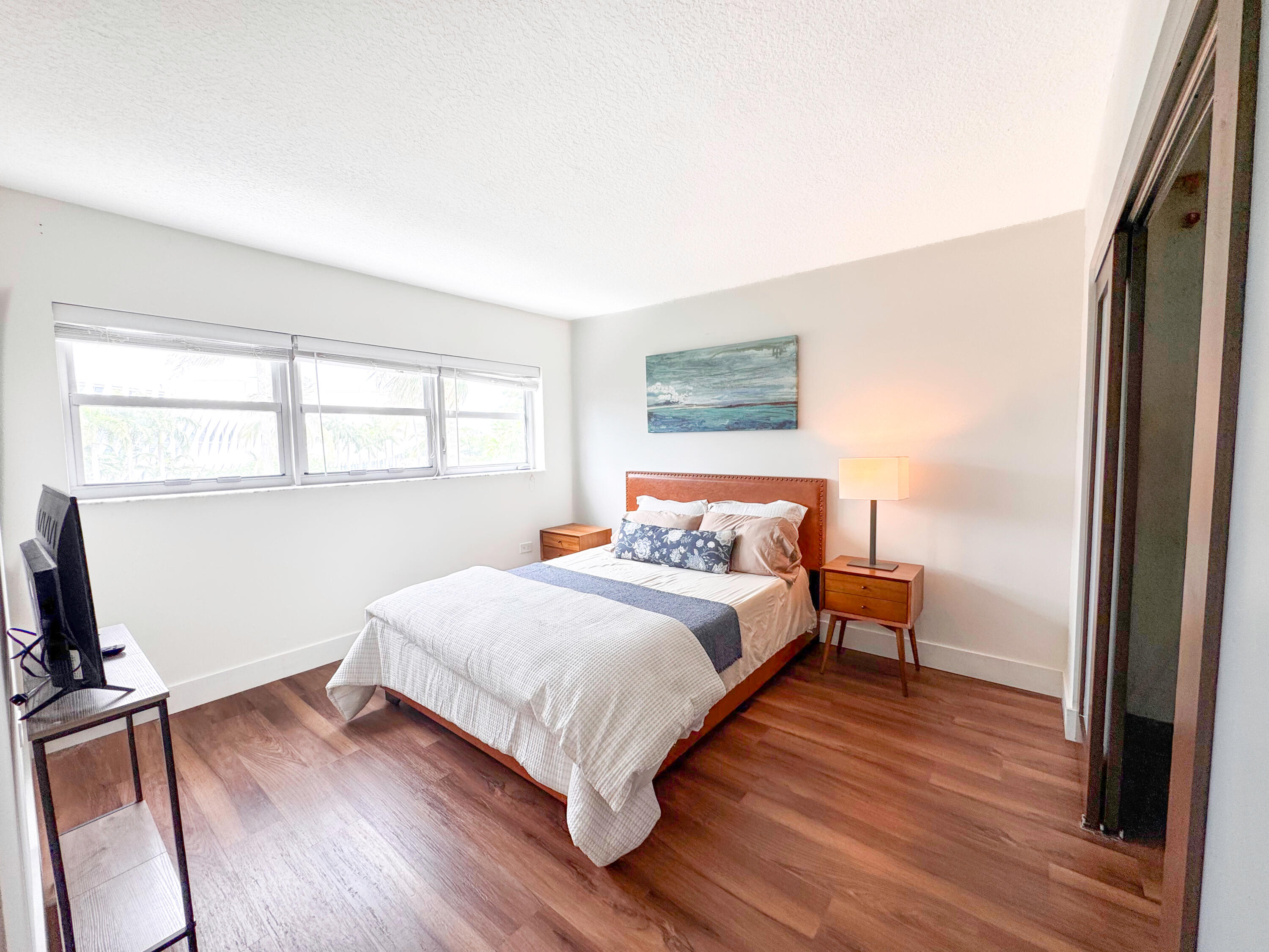1881 WASHINGTON Avenue # 4A View 5